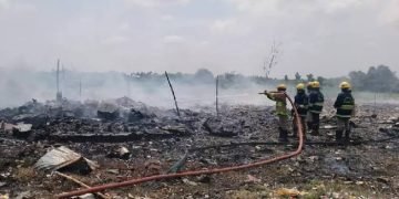 मध्यप्रदेश के हरदा में पटाखा फैक्ट्री की देशभर में चर्चा, भूमिगत हो रहे अवैध पटाखा फैक्ट्री के संचालक