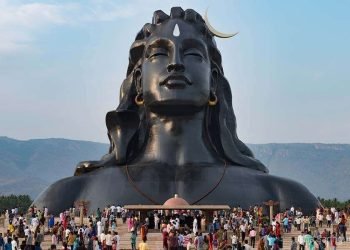 सत्यं शिवं सुंदरम् के प्रतीक शिव और उनकी रात्रि : महाशिवरात्रि
