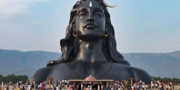 सत्यं शिवं सुंदरम् के प्रतीक शिव और उनकी रात्रि : महाशिवरात्रि