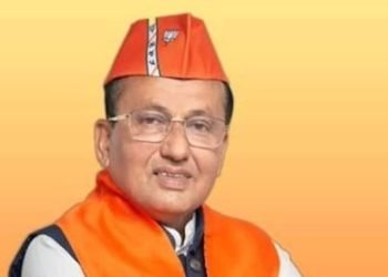 सूरत से भाजपा की जीत का खाता खुला,उम्मीदवार “मुकेश दलाल” निर्विरोध जीते