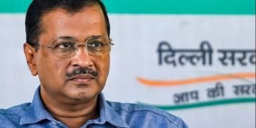 केजरीवाल ने अपने हित को विद्यार्थियों के हित से ऊपर रखा, अदालत ने लगाई फटकार