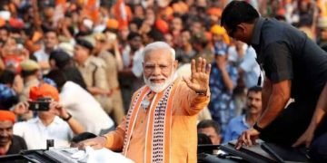 भाजपा (एनडीए) की सीटों को लेकर दावे,खुद की सीटों पर चुप्पी, चर्चा में राहुल गांधी और केजरीवाल भविष्यवाणी 