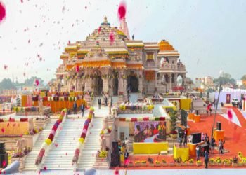 दुनियाभर में अयोध्या वासियों की हो रही बदनामी, अब लोगों के फोन कॉल्स और सवालों से परेशान