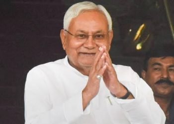 नितीश बाबू चले “लंदन”, आखिर बार-बार क्यों जाते हैं लंदन? ऐसी कौन सी बीमारी से हैं ग्रसित?