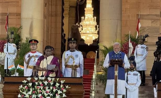 “मैं नरेंद्र दामोदरदास मोदी” तीसरी बार पीएम बन मोदी ने बनाई हैट्रिक