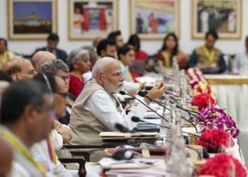 गवर्निंग काउंसिल की बैठक में बोले पीएम मोदी – यह बदलावों का दशक 
