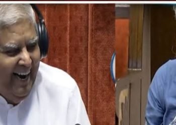 आख़िर ऐसा क्या है कि अपने ही पति और मशहूर अभिनेता अमिताभ बच्चन का नाम अपने साथ जुड़ने से बौखला रहीं जया बच्चन!