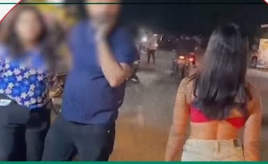 एमपी के इंदौर में अर्धनग्न प्रदर्शन करती लड़कियों का वायरल हुआ वीडियो,पुलिस ने की कार्रवाई