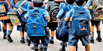 सीबीएसई स्कूलों में अब “नो बैग डे” साल में 10 दिन बस्ते के बोझ से मुक्त होंगे बच्चे 