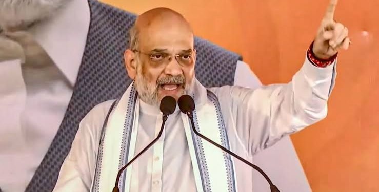 हरियाणा के रेवाड़ी में गरजे शाह, बोले- पहले यहां डीलर, दलाल व दामाद की सरकार चलती थी