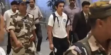एशिया कप 2025 : दुबई में पाकिस्तान को रौंद कर वतन लौटी भारतीय क्रिकेट टीम, राष्ट्र प्रथम का दिया संदेश, बगैर ट्रॉफी के मनाया जश्न