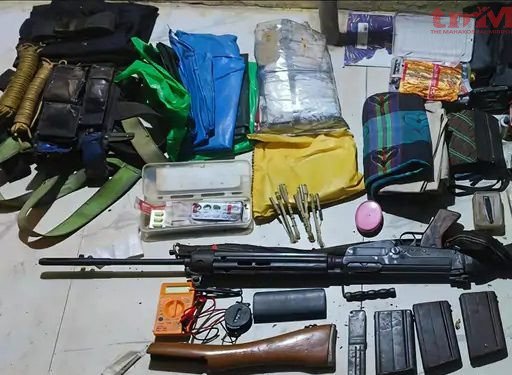 Mp में नक्सलियों का खात्मा : नक्सली कर रहे सरेंडर,अब नक्सलियों के डंप से हथियार और नगदी बरामद किए गए