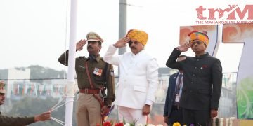 मुख्यमंत्री डॉ. मोहन यादव ने शिप्रा के तट पर उज्जैन में फहराया राष्ट्रीय ध्वज, पढ़िए पूरी खबर, मध्य प्रदेश की तरक्की और हर सेक्टर के रोडमैप को खुलकर किया साझा  