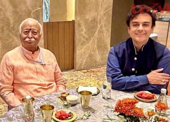 आरएसएस प्रमुख मोहन भागवत से मुलाकात के बाद मशहूर गायक अदनान सामी की संघ को लेकर भ्रांतियां दू