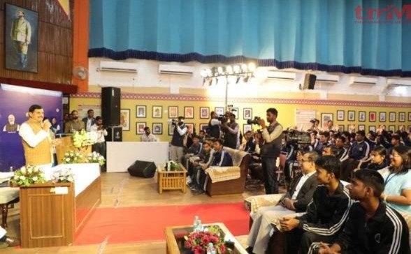 परीक्षा की तैयारी पूरी मेहनत और लगन से करें, तनाव बिलकुल भी न लें : मुख्यमंत्री डॉ. यादव