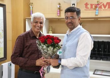 मध्य प्रदेश में आधी रात बड़ी प्रशासनिक सर्जरी, मनीष सिंह को जनसंपर्क और दीपक सक्सेना को आबकारी की जिम्मेदारी, संभाली कमान