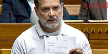 संसद में चीन, डोकलाम और नरवणे की किताब पर घमासान, राहुल गांधी के हंगामे से लोकसभा कई बार स्थगित
