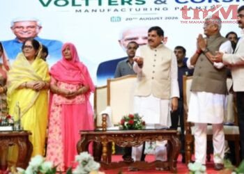 धार जिले के पीथमपुर में एडवांस ऑप्टिकल फाइबर (कोर्सिस) और बैटरी मैन्युफैक्चरिंग (वोल्टर्स) प्लांट्स का उद्घाटन