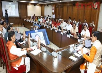 MP कैबिनेट के फैसले: प्रत्येक विधानसभा में स्पोर्ट्स कॉम्प्लेक्स बनेगा, 2800 MW बिजली खरीदने का निर्णय, रतलाम-सिंगरौली में एयरपोर्ट, सुगम परिवहन योजना को मंजूरी