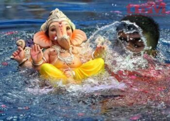 गणपति बप्पा मोरिया के जयकारों के बीच गजानन की विदाई, भक्त मायूस
