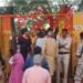 दतिया के मां पीतांबरा पीठ में नवरात्रि के दूसरे दिन सुबह से उमड़े श्रद्धालु,मां बगलामुखी के दर्शन किए