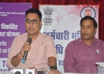 केंद्र सरकार ने ईपीएफओ की अनिवार्य कवरेज सीमा बढ़ाने की घोषणा की,देशभर में 51 लाख से अधिक अतिरिक्त कर्मचारियों को लाभ मिलने का अनुमान
